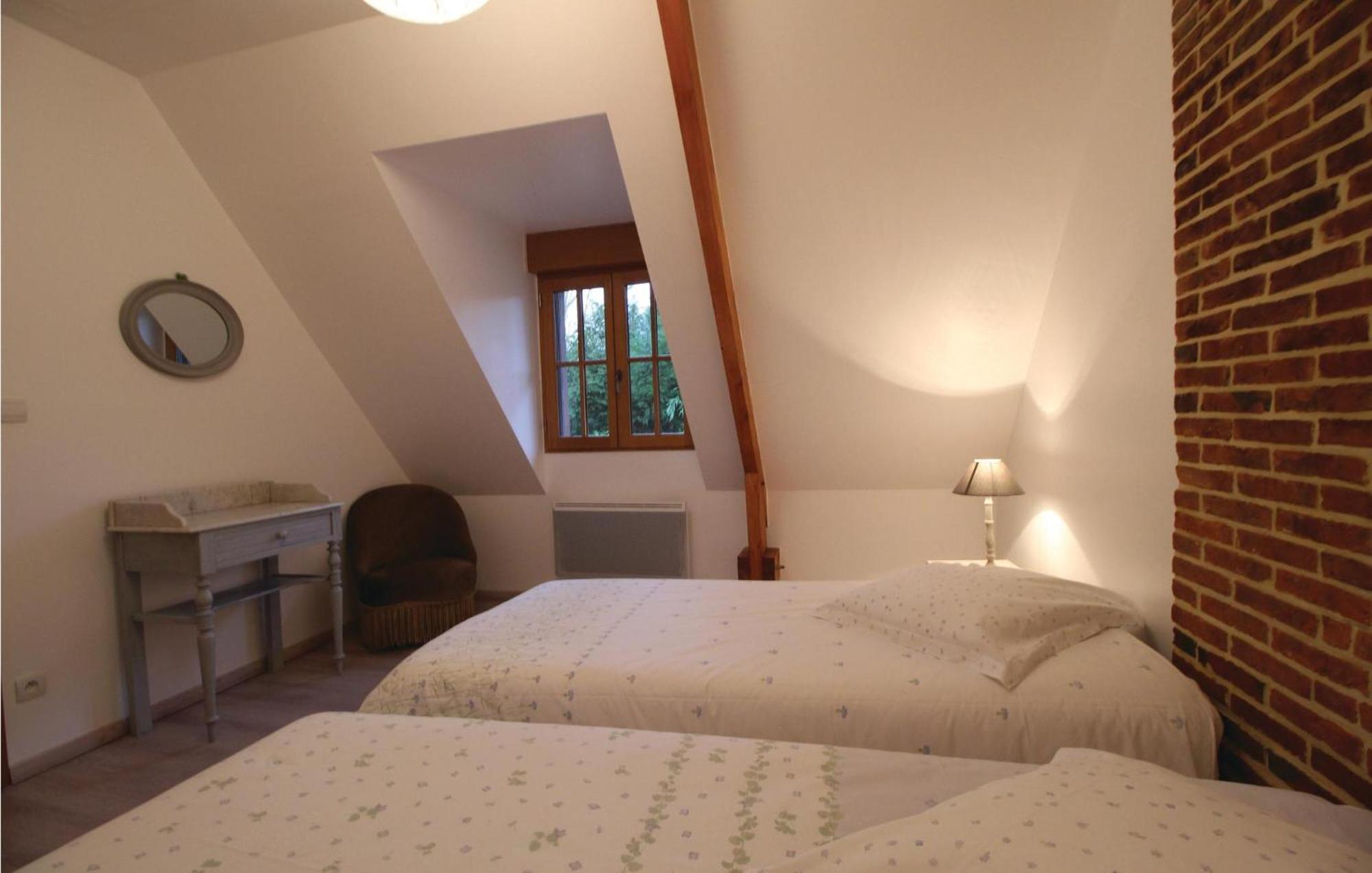 Beautiful Home In Le Bourg-Dun With Kitchen 外观 照片
